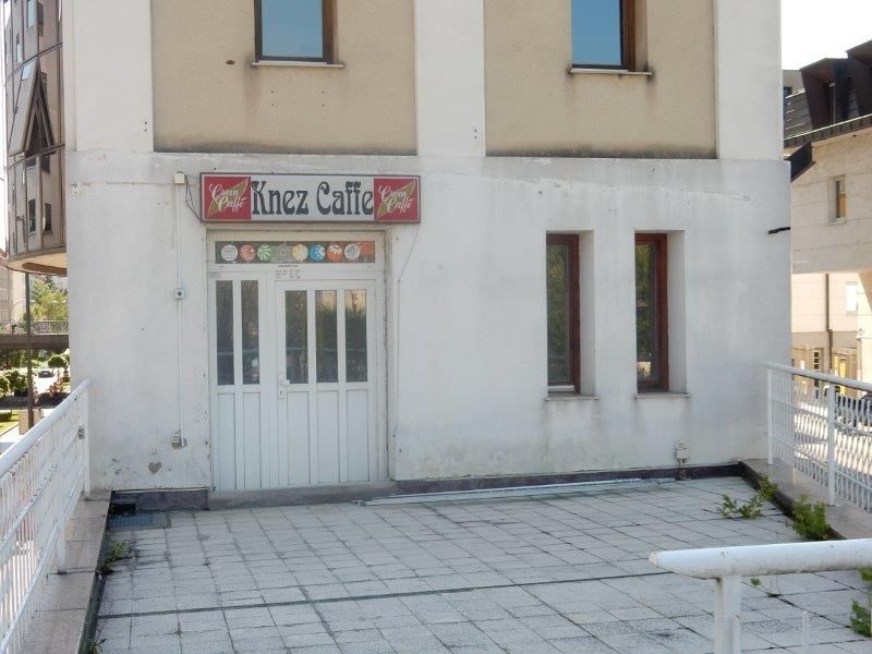 Oddamo gostinski lokal v Mariboru
